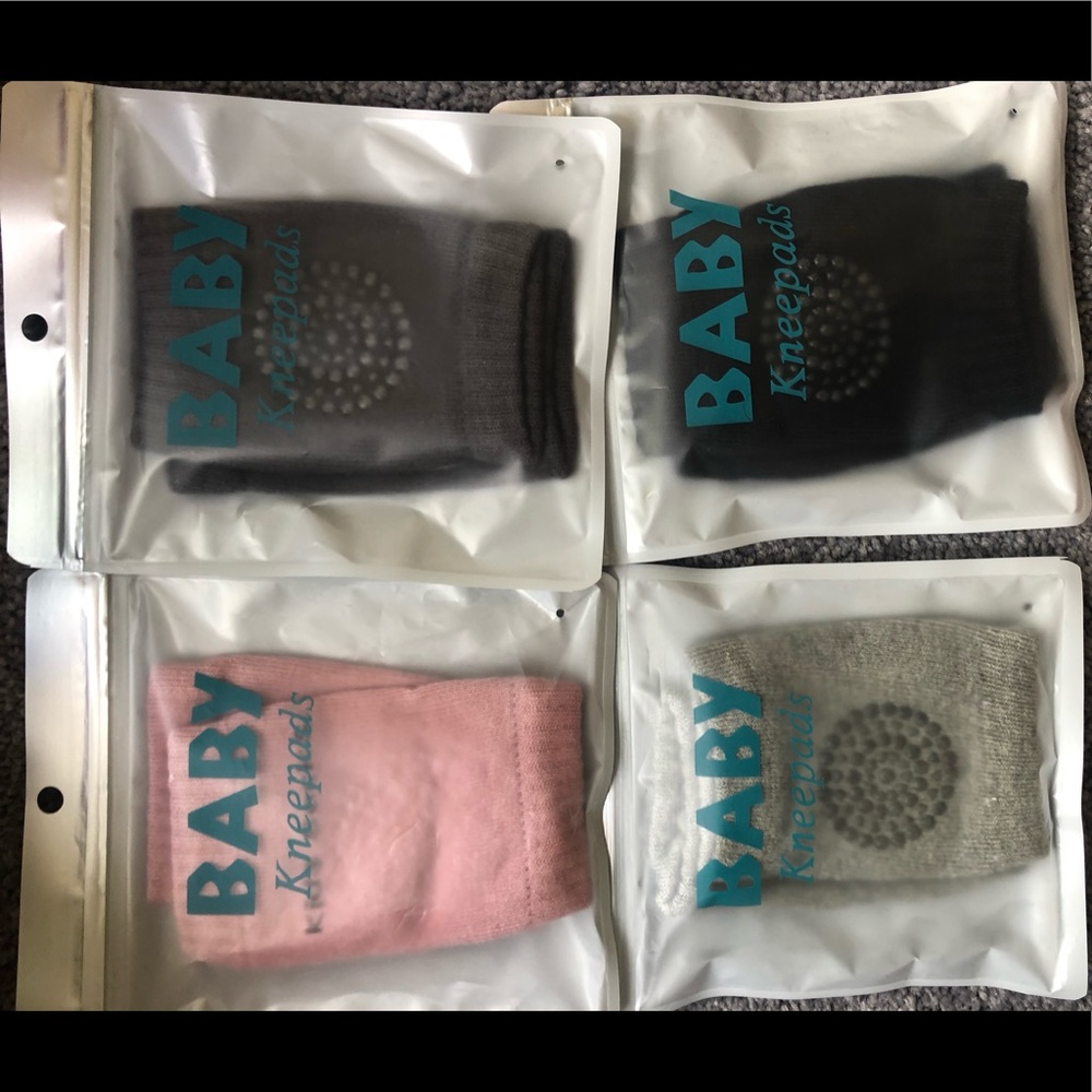 Baby crawling knee pads